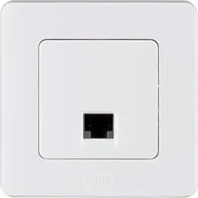 Розетка компьютерная RJ 45 - категория 5e - UTP. Цвет Белый. INSPIRIA от Legrand. 673825